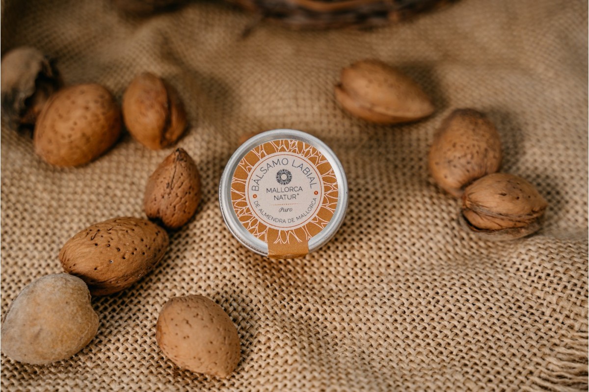 Bálsamo labial hidratante ecológico, con aceite de almendra Mallorca